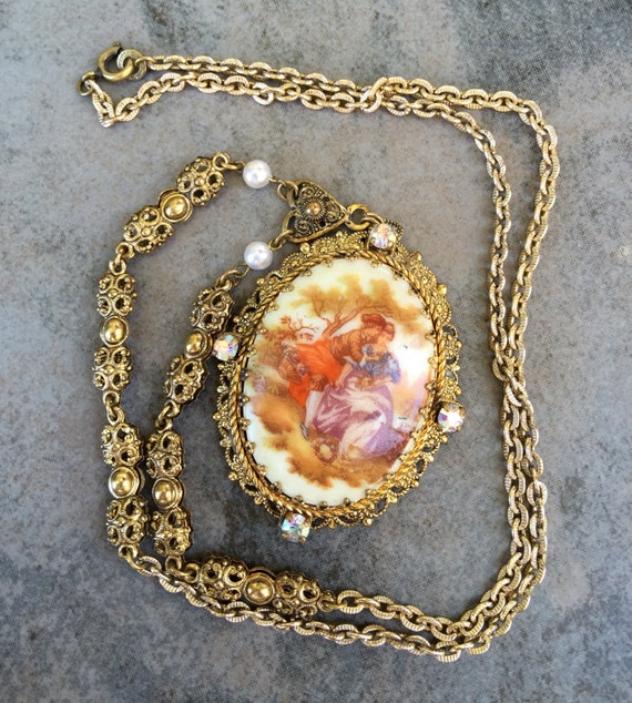 Vintage 1950's Victorian Revival Cameo AB Rhinest… - image 1