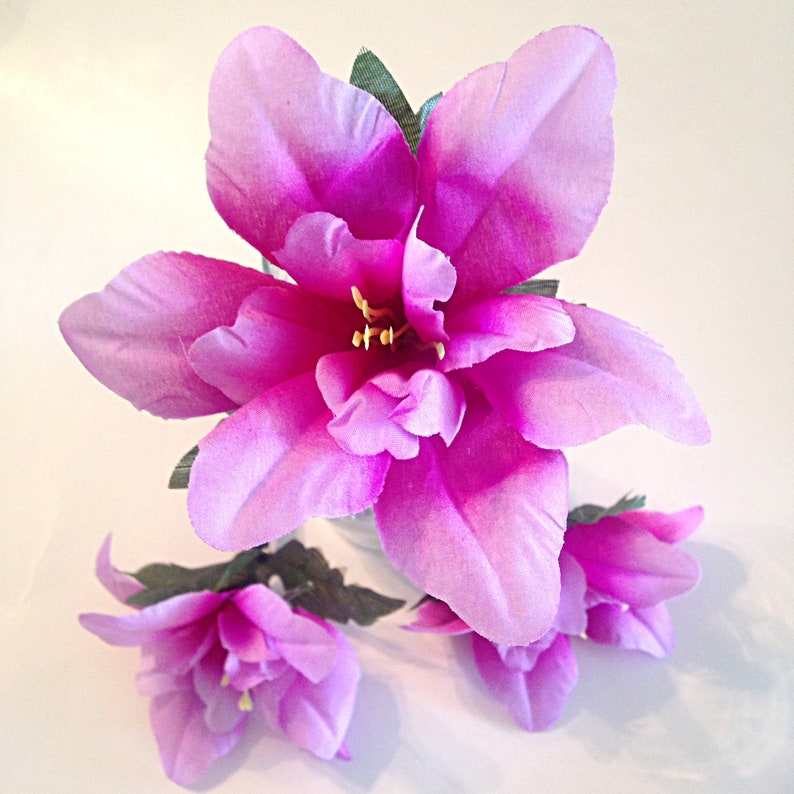 Set Of 2 Purple Lily Flower Pens Lilies Flower Pen Office Etsy