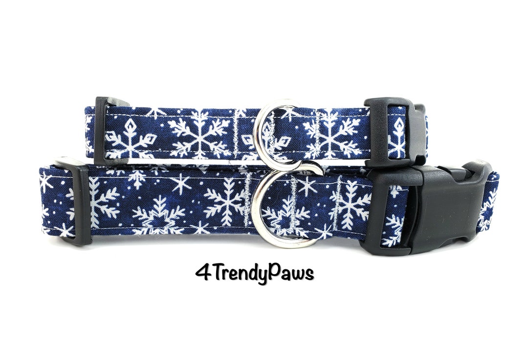 Snowflakes on Blue Dog Collar, Christmas Collar, Winter Collar, Holiday