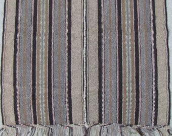 Striped Vintage kilim - 4'6 x 5'6 - Plain Turkish Balkan Kilim rug - FREE DOMESTIC SHIPPING
