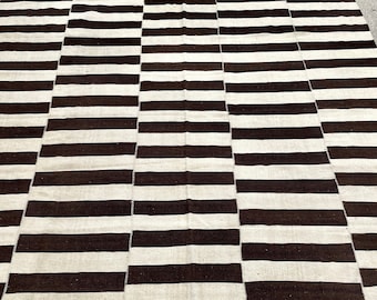 Mazandaran Vintage Kilim – 7’9 x 9’5 – 240 x 290 cm - Striped Kilim Rug - FREE DOMESTIC SHIPPING