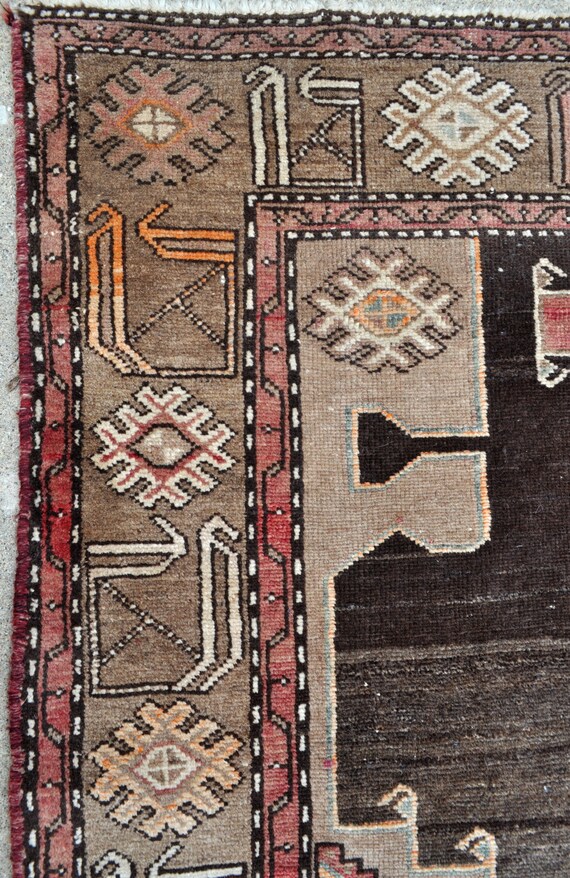 vintage rug, 214