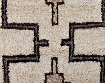 Tribal Vintage Runner Rug - 3'2 x 12'6 - 98 x 384 cm - Kurdish rug - Natural Un-Dyed Wool Colors - FREE DOMESTIC SHIPPING