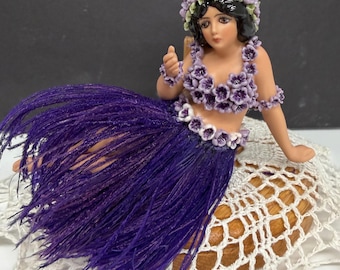Treasure Craft of Hawaii - Hawaiian Hula Beach Drummer Statue