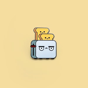 Grumpy Toaster enamel pin - Breakfast lapel pin