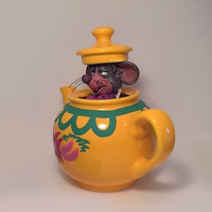 Alice in Wonderland Dormouse immagine 2