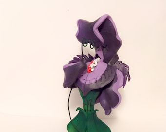 Alice in wonderland flower