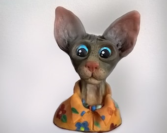 Sphynxkat. Handgemaakt actiefiguur van polymeerklei. Uniek verzamelobject.