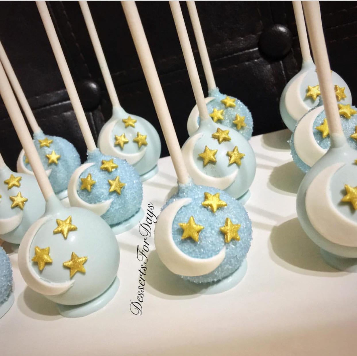 Twinkle Little Star Cake – Storybook Bakery