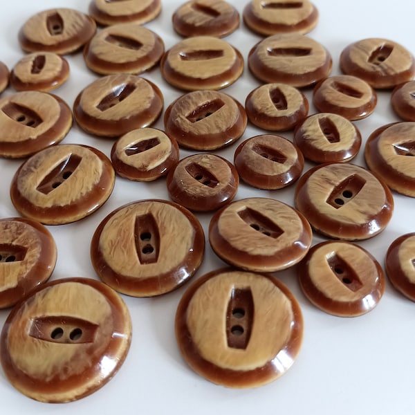 60s Brown Caramel Shaded Buttons, Coat Jacket Dress Buttons, Made In Italy High Fashion Buttons