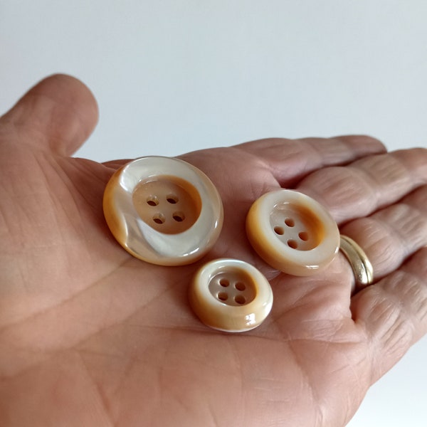 Beige Cream Mother Of Pearl Buttons, Coat Jacket Dress Buttons, Made In Italy High Fashion Mop Buttons