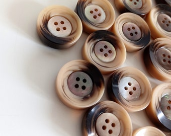 26 Cream Brown Buttons Mother Of Pearl Top, Coat Jacket Dress Buttons, Made In Italy High Fashion Buttons