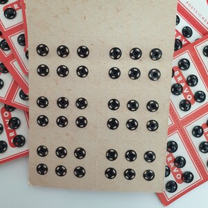 the photo shows the reverse of card