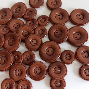 the photo shows brown plastic buttons