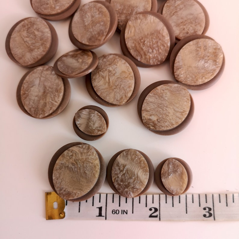 VINTAGE 16 Taupe Buttons With Pearly Marbled Top NOS Large Medium Small Coat Jacket Dress