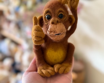 赤ちゃん猿リルのリアルなおもちゃ。OOAKアーティストが手作りした