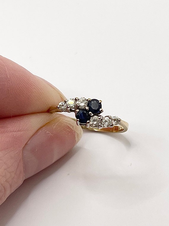 9ct Gold Vintage Sparkling Sapphire Double Row Rin