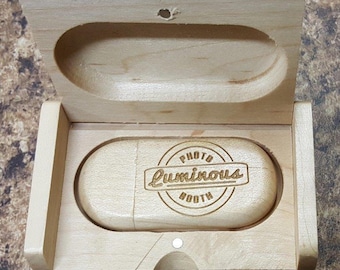 Personalized USB Thumb Drive Box with Thumb Drive 8GB