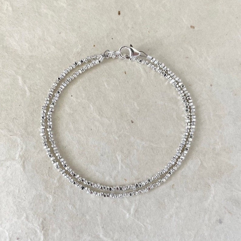 Silberperlenarmband der Karen Hill Tribe, doppelt gewickelt Bild 2