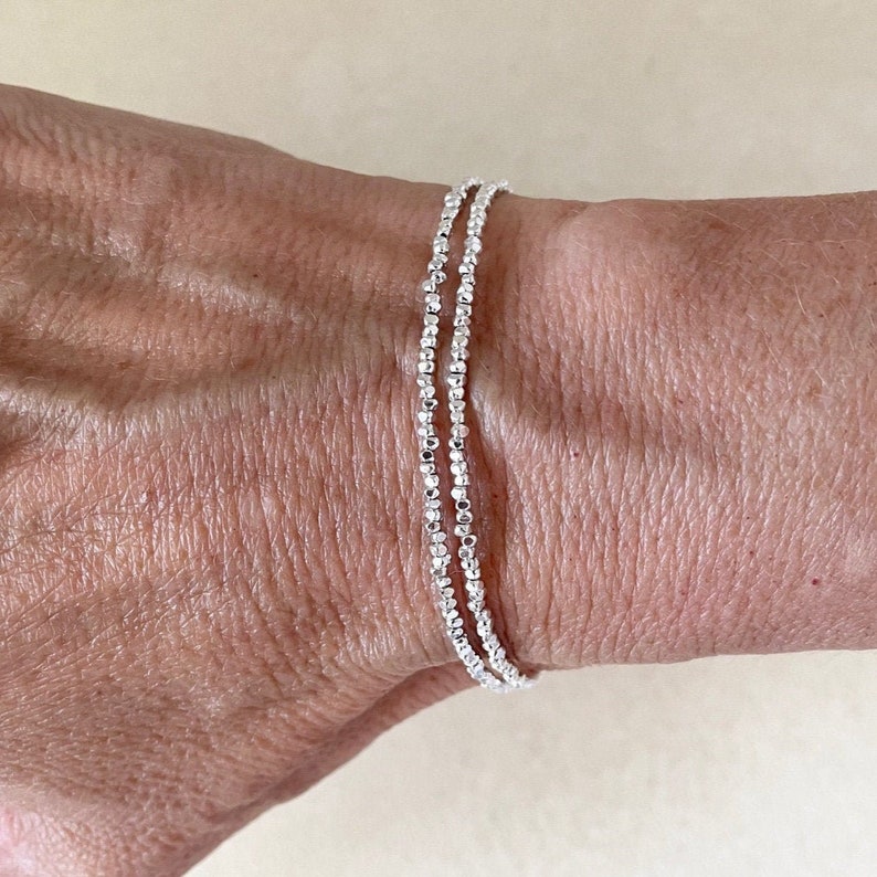 Silberperlenarmband der Karen Hill Tribe, doppelt gewickelt Bild 3