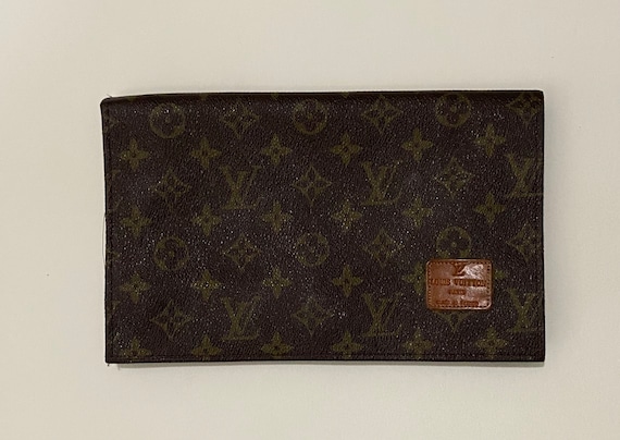 Louis Vuitton Vintage Monogram Canvas Sac Randonnée Shoulder Bag – OPA  Vintage