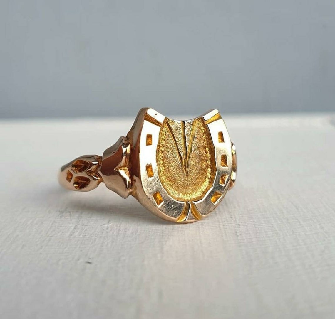 Lucky Horseshoe Ring 9ct Etsy Australia