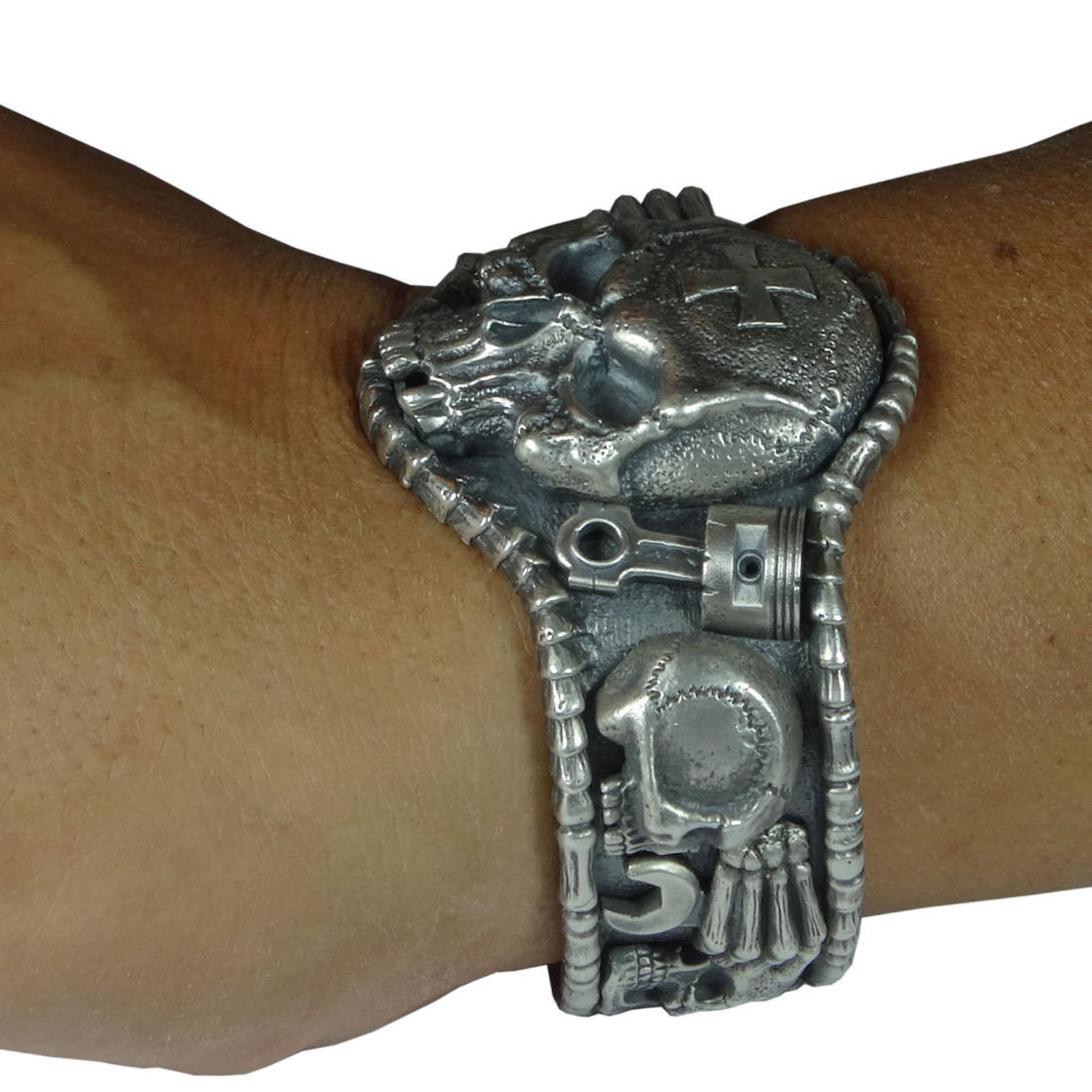 thumbnail image 2 of EC4Shop Men's 316L Stainless Steel Biker Skull Cuff Bracelet – Silver & Black, Retro Gothic Punk Style 2 of 4
