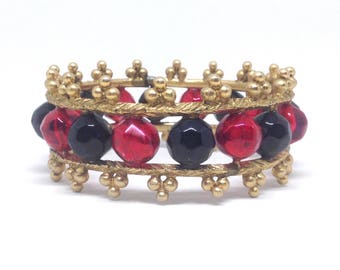 Vintage Estate Red Black Beaded Gold Tone Bangle Bracelet