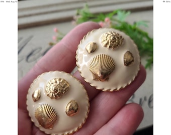 Vintage Gold Tone Beige Enamel Sea Sells Round Pierced Earrings