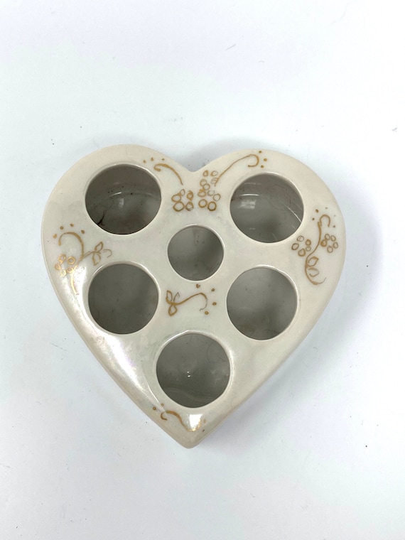 Vintage Valentines Ceramic Heart Lipstick Holder