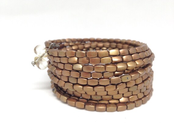 Stunning Estate Beaded Wrap Gold Tone Bracelet - image 3