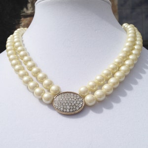 Vintage Faux Pearl Rhinestone Sign PC Vintage Cluster Sparkle Gold Tone Necklace
