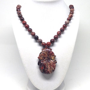 Vintage IND Knotted Jasper Beaded Floral Pendant Necklace