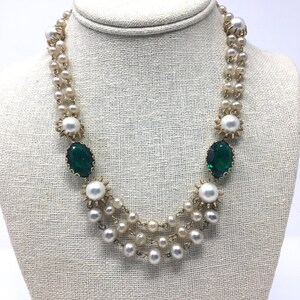 Vintage *Necklace High End Rhinestone Glass Pearls Gorgeous Gold Tone