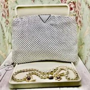Vintage Metal Mesh Purse, 1980&#39;s White Metal Mesh Shoulder Bag, Clutch Purse