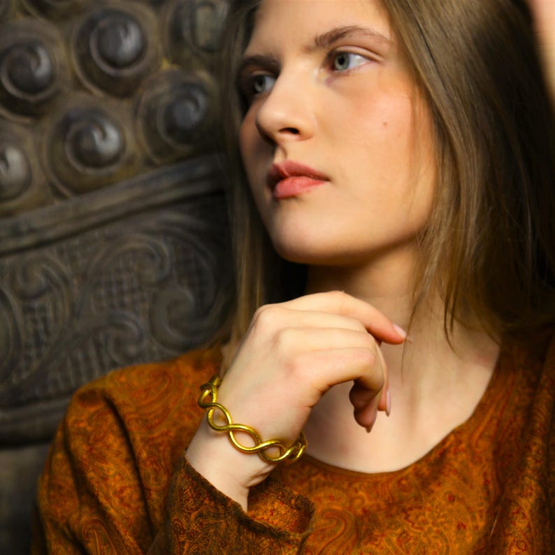 Jonc bouddhiste Kumlai Gold Classic Authentique Infinity