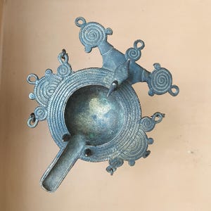 Vintage Tribal Dhokra Elephant Brass Oil Lamp With Peacocks, Odhisha Handicraft, L15 cm x Ht 13 cm x Width 13 cm, Tribal Art Cire Perdue