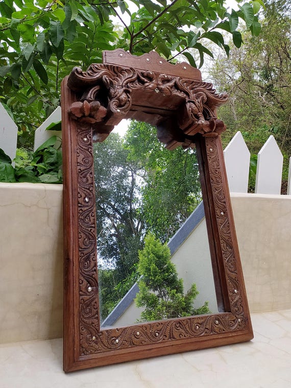 Hand Carved Sheesham Wood Mirror: Vintage Rajasthani Wall Art (82x51 cm
