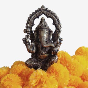 Brass Ganesha Idol with Prabhavali, Hindu Temple Decor (22.5 x 12 cm) image 10
