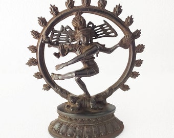 Vintage Nataraja Messing Skulptur, hinduistische tanzende Shiva, religiöses Dekor (23 x 20 cm)