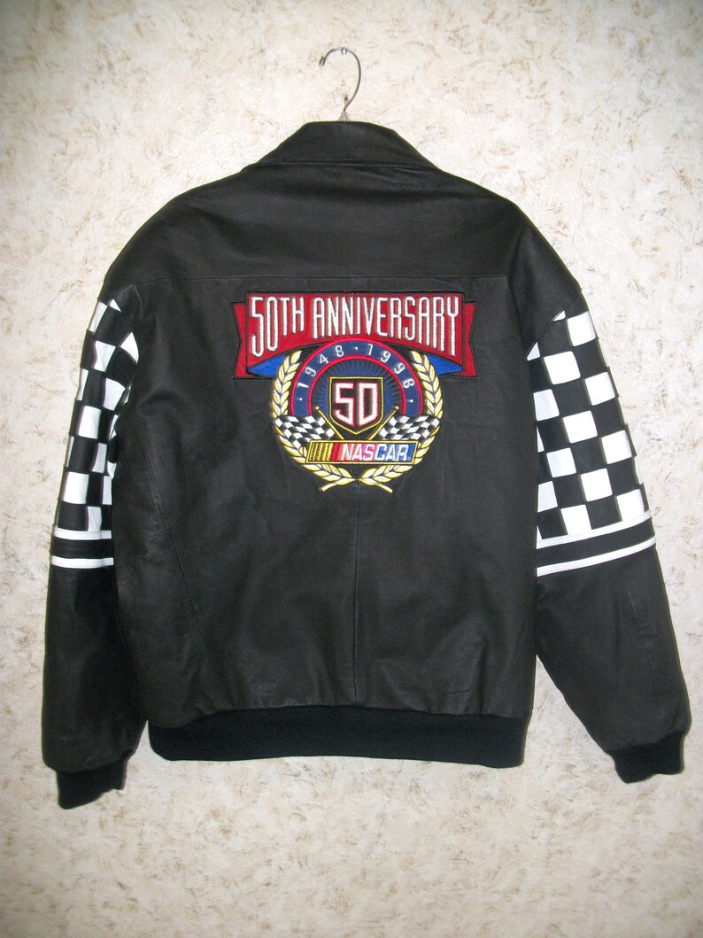 Rare 1998 Jeff Hamilton NASCAR Black Leather Bomber Jacket 50th Anniversary Car Racing Zippered Coat Black White Checkered Sleeves Mens XL