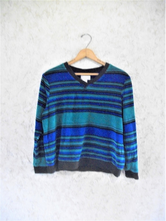 Fronage Womens Rainbow Striped Shirts Long Sleeve Cute Tops Oversized Pullover Sweatshirts