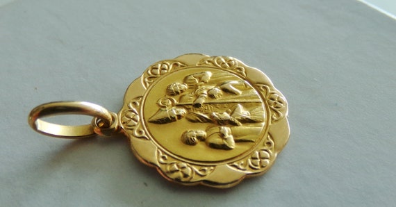 Vintage 18K Gold Memory of Confirmation Medal Ric… - image 5
