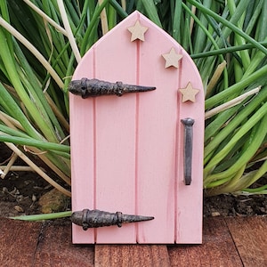 The Goblin fairy door/customizable colour choice. Pink