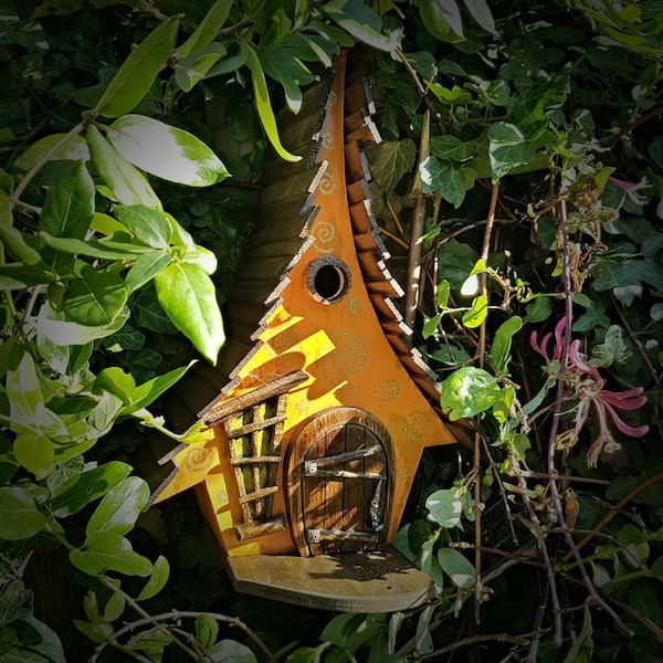 Rumpelstiltskin bird house/birdhouses/handmade/Garden art/bird houses