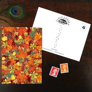 Cartão postal com impressão de folhas caídas de Autumna