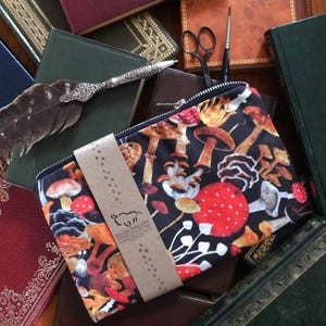 Fungi Print Cotton Pouch Bag