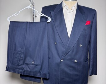 Hugo Boss Suit Mens 46R 40W Navy Blue Pinstripe Double Breasted Peak Lapel Wool