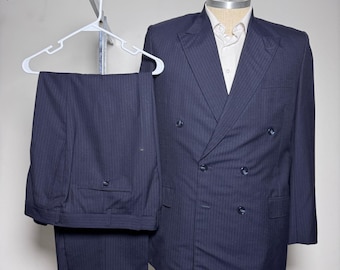 Costume sur mesure homme 44R 40x30 bleu marine fines rayures croisé vintage