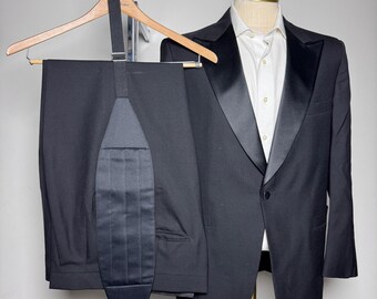 1980s Brooks Brothers Tuxedo Suit Mens 41R W34 Black Peak Lapel Vintage USA